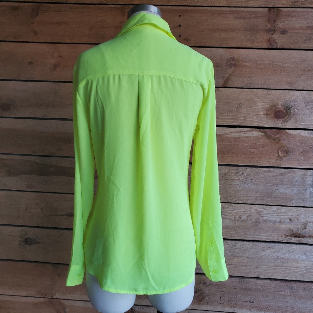🤏 EXPRESS Highlighter yellow button up - image 9